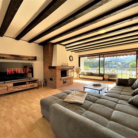 Traumaussicht Kamin Balkon Burgblick 65 Zoll Tv Netflix Sky Joyn Lindenplatz Διαμέρισμα Bullay Εξωτερικό φωτογραφία